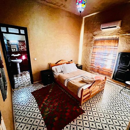 Hotel Camping Les Roses Des Dunes & Piscine Мерзуга Экстерьер фото