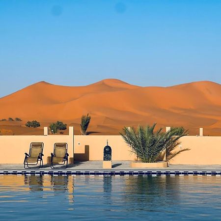 Hotel Camping Les Roses Des Dunes & Piscine Мерзуга Экстерьер фото