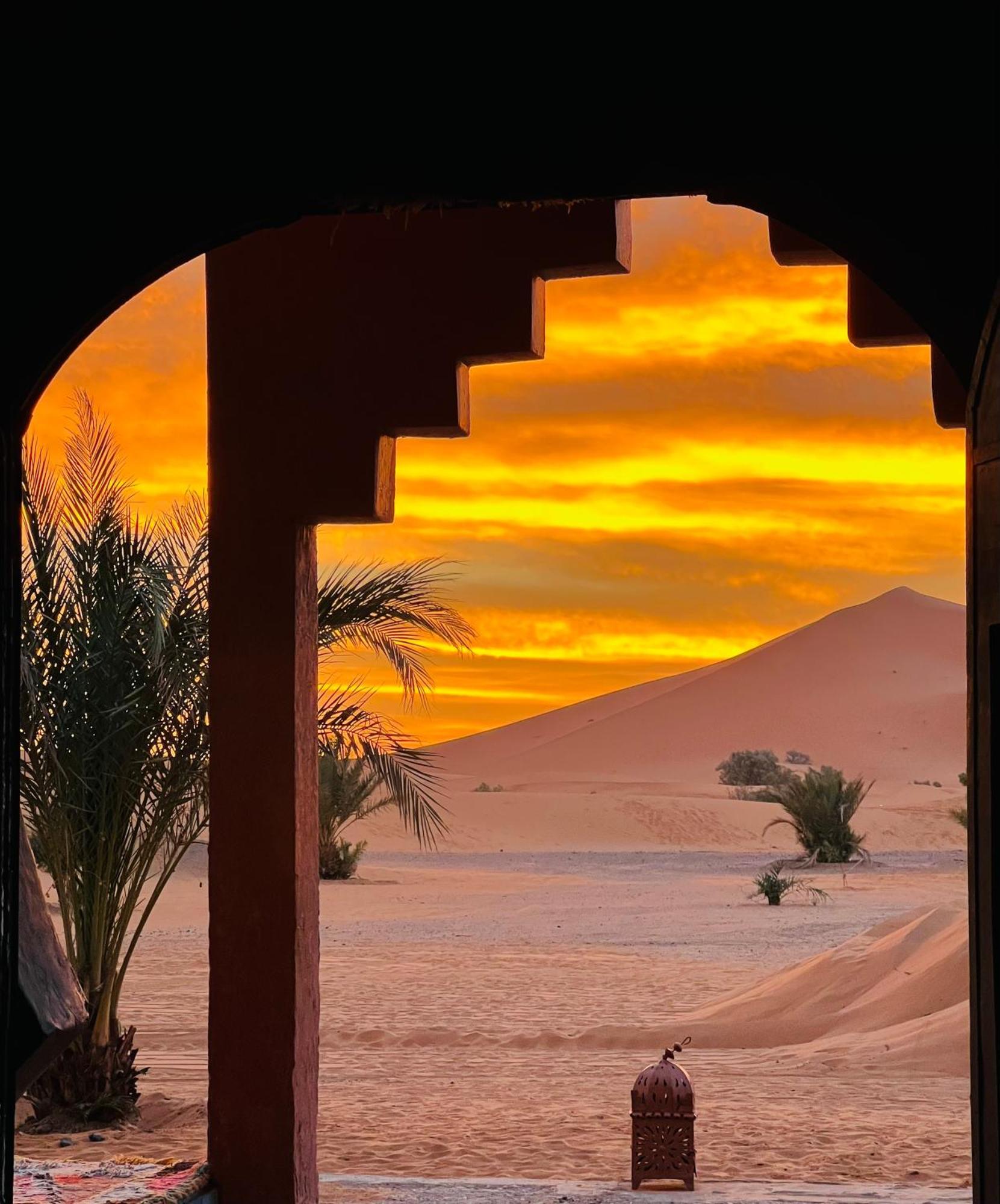 Hotel Camping Les Roses Des Dunes & Piscine Мерзуга Экстерьер фото
