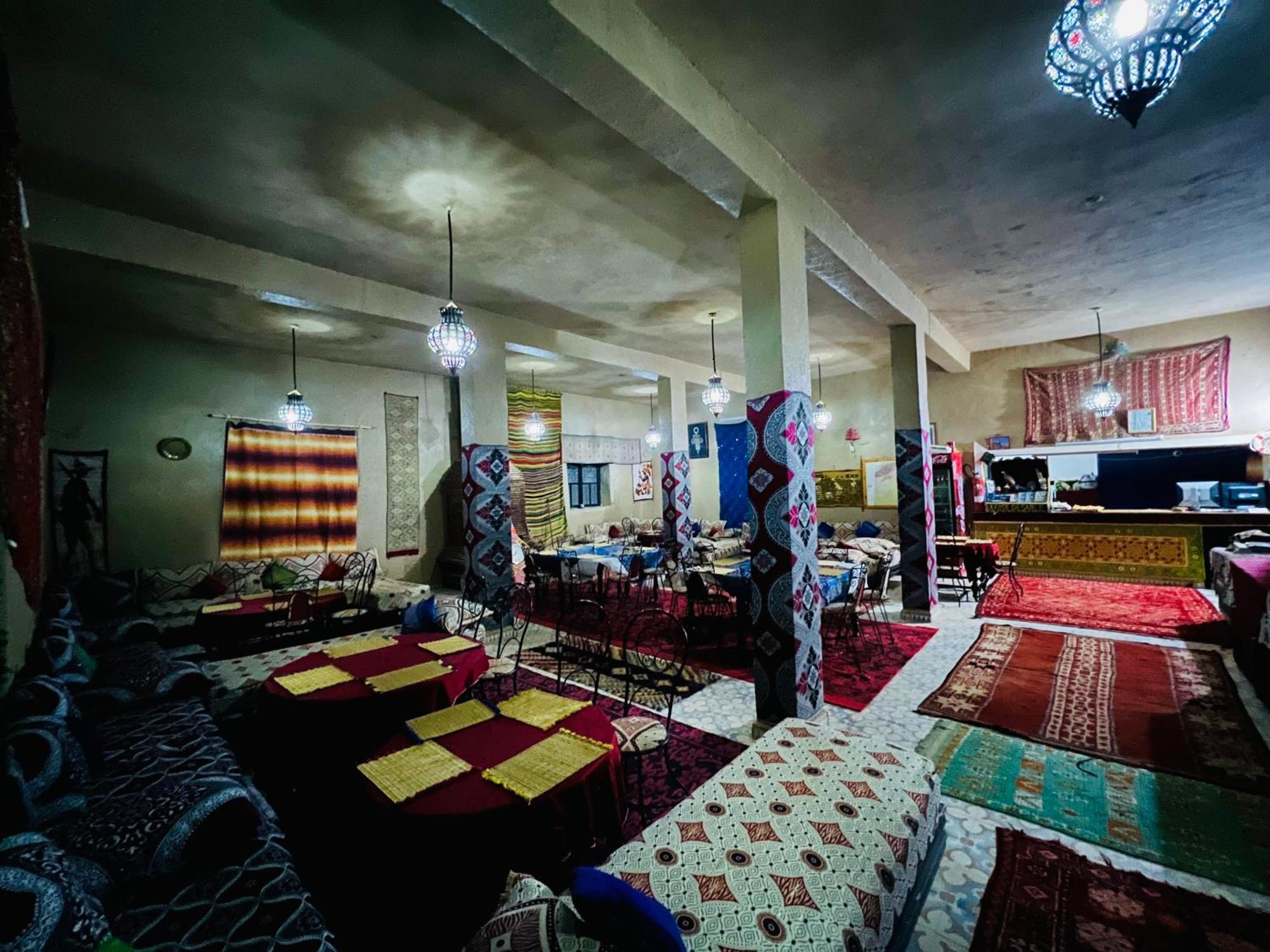 Hotel Camping Les Roses Des Dunes & Piscine Мерзуга Экстерьер фото