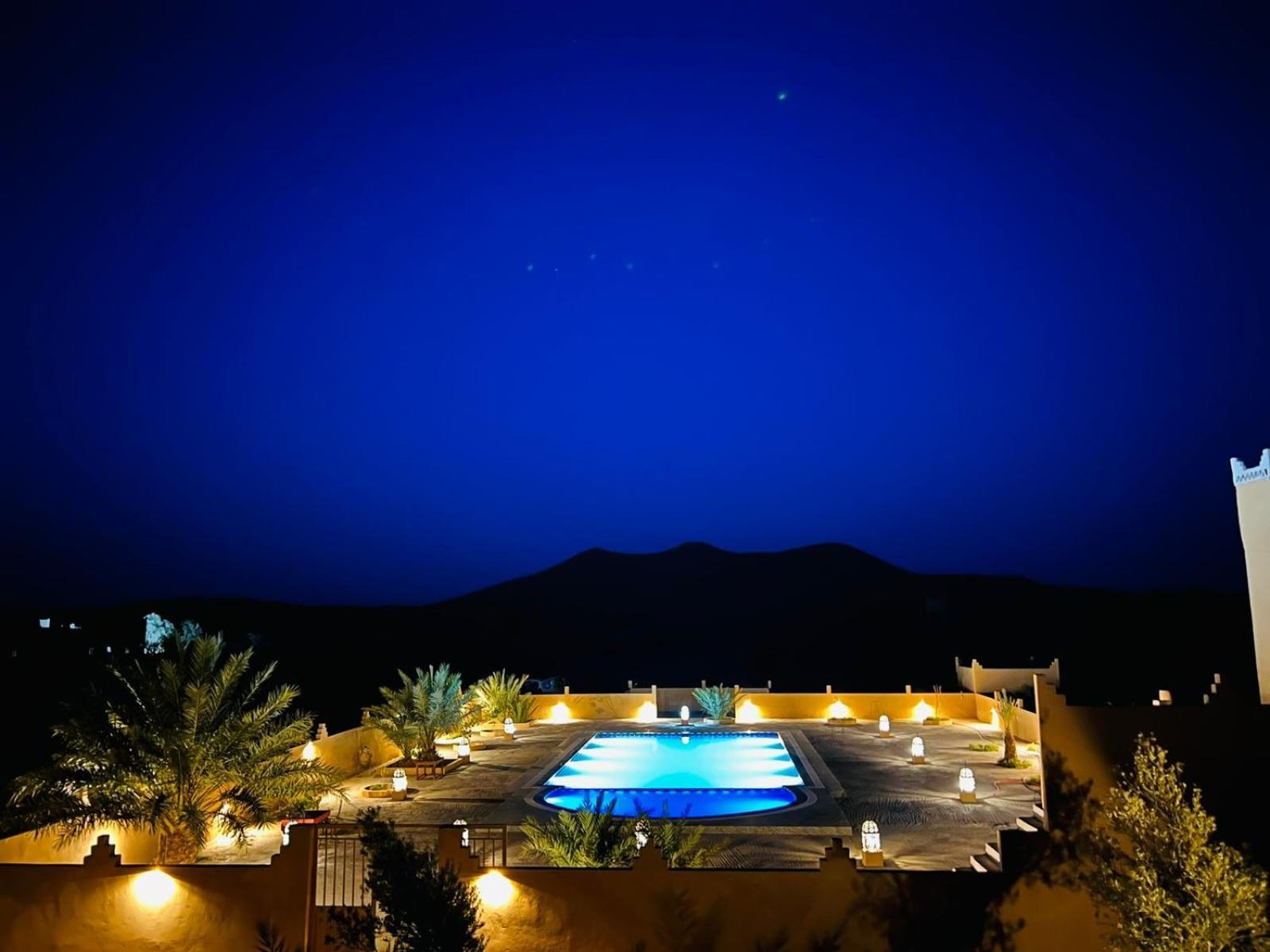 Hotel Camping Les Roses Des Dunes & Piscine Мерзуга Экстерьер фото